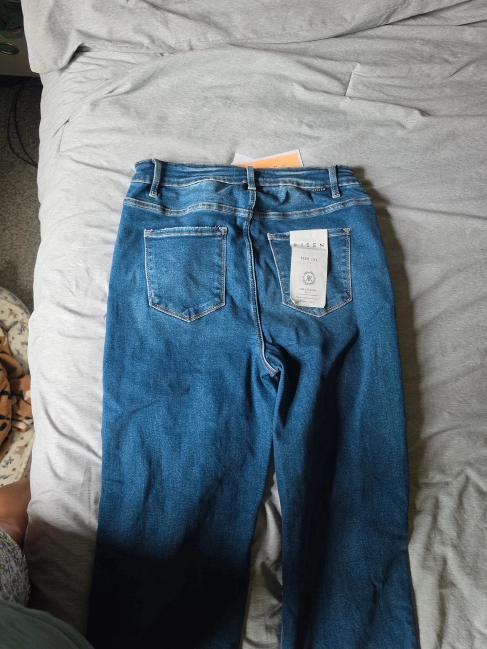 Straight Leg Women’s Jeans — Classic Blue